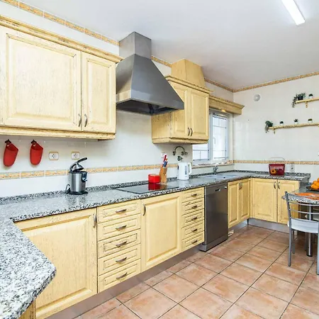 Villa Al-garbe Gale (Albufeira)